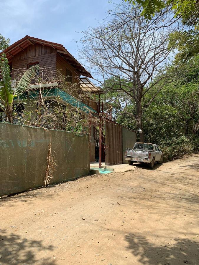 Hotel Burnt Toast Surfcamp Nosara Exterior foto